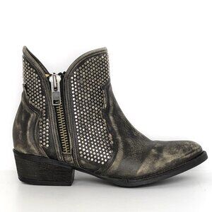 Corral Studded Leather Western Ankle Boots Size 11, Distressed Leather